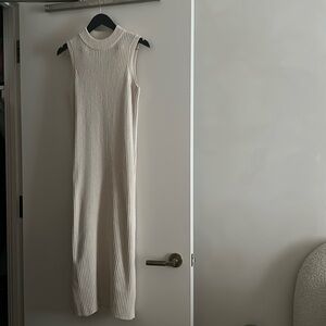 BNWT UGG sweater maxi dress size S
